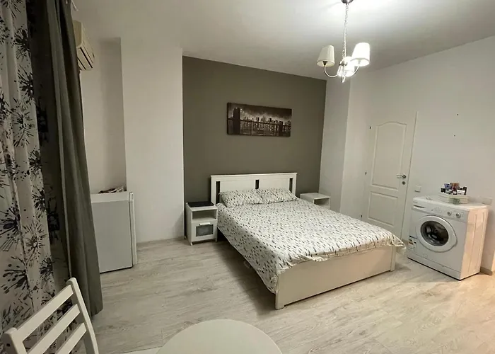 Centru Charming New Apartament Piata Universitate